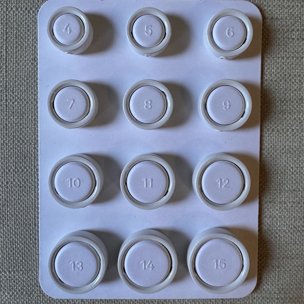 Oura Ring Sizing Kit gen 4 - Picture 2 of 2
